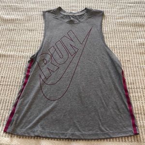 Nike tank